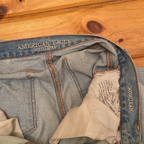 Distressed American Eagle Mom Jeans - Picture 4 of 5